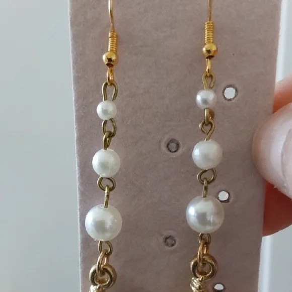 Gold Starfish Dangle Earrings - Picture 3 of 4